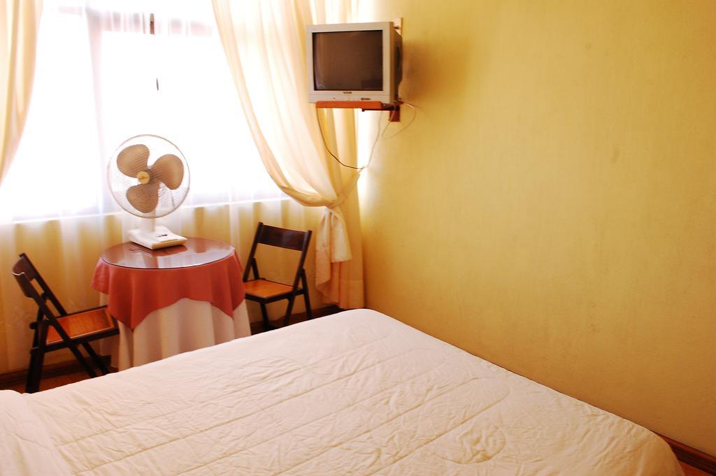 Hotel Jham Икике Экстерьер фото