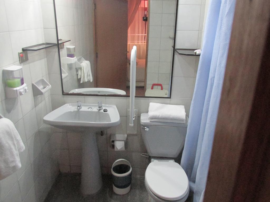 Hotel Jham Икике Экстерьер фото
