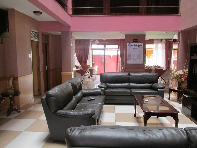Hotel Jham Икике Экстерьер фото